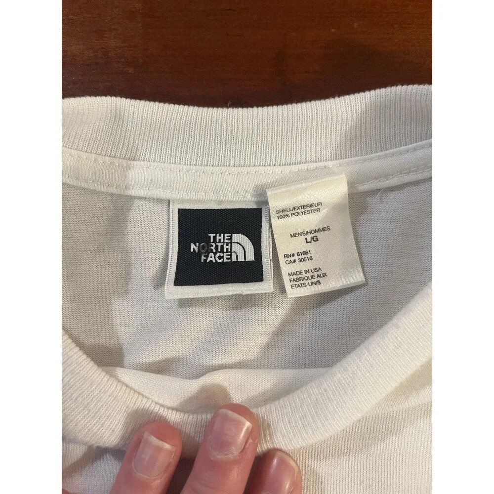 RARE VTG MadeinUSA The North Face Carstensz Pyramids New Guinea Men’s T-Shirt L